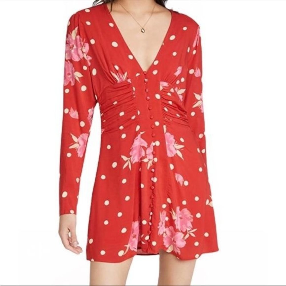 Free People Date Night Mini Dress Size Medium in Strawberry Combo Floral EUC